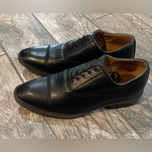 Men’s Leo Oxford Dress Shoes - Size 9.5